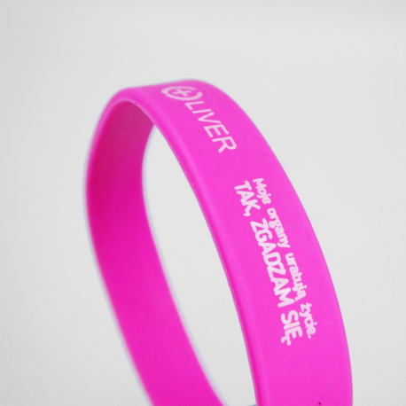 Opaska na rękę z napisem
